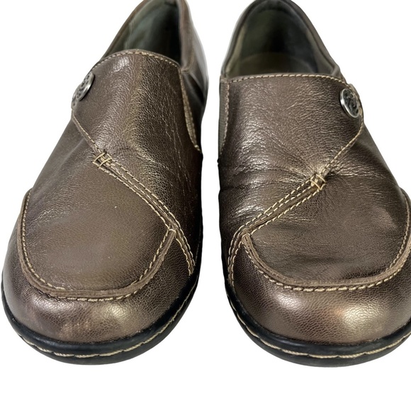 CLARKS BENDABLES Metallic Bronze Loafers Flats Genuine Leather Slip On Shoes  7 - Picture 2 of 16